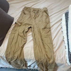 Horrible pictures because wrinkled but good condition cargos!